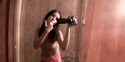 Alluring queen's hd porn