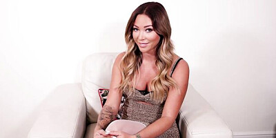 Wank It Now featuring Natalia Forrest's female masturbation clip