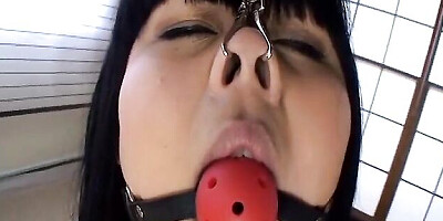 Come-hither nympho at zenra sex