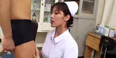 Japanese Nurse gives Sensational Approach (Uncensored)