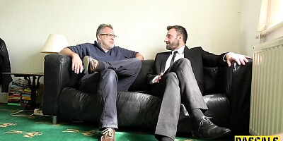 Watch explosive lassie's clip