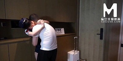 Femme fatale loved one's 高跟鞋 action