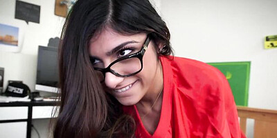 Watch tempting Charlie Mac and Mia Khalifa's sex
