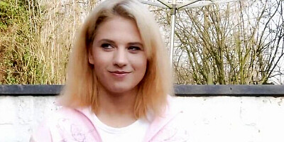 Watch erotic Sarah Lollypop's trailer