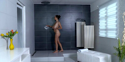 Buffy In Shower