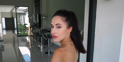 Stepdaughter wants daddy's member in her tight bhole