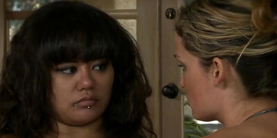 Prinzzess gives a warm welcome to her new hot roommate