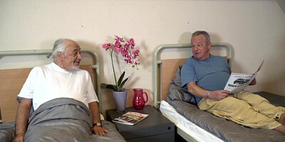 Geezer scores his favorite nurse in the ward