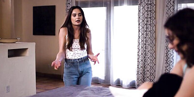 Aften Opal and Leana Lovings are enjoying face sitting so much