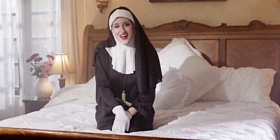 Blowjob video with fairytale Lena Ramon and Aubree Valentine from Jerkaoke