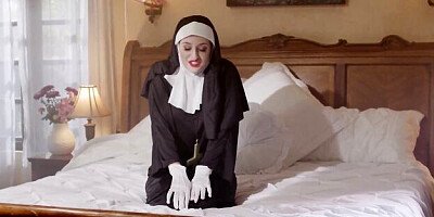 Blowjob video with fairytale Lena Ramon and Aubree Valentine from Jerkaoke