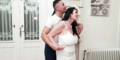 Hot Josephine's mom xxx