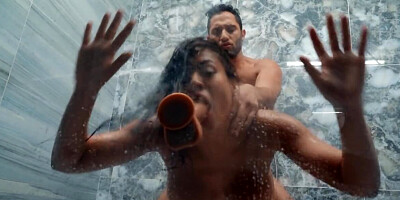 Luna Star &amp, Damon Dice are having wild sex in the shower