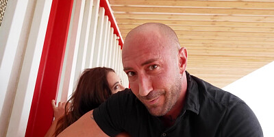 Emilio Ardana plays with Sara Diamante's ass and gets a blowjob