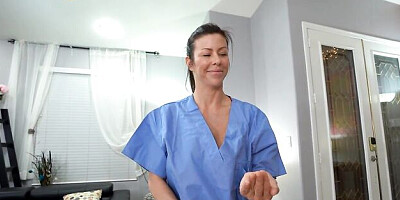 Alexis Fawx and Shelby Paris both love having lesbian sex