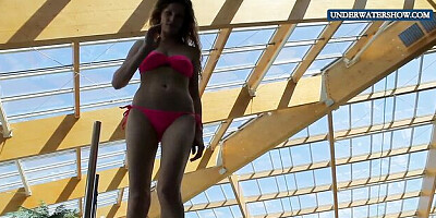 Bendy Lera - perky tits video - Underwater Show