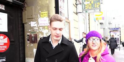 Nerdy blonde can't wait to have boyfriend's dick in her mouth