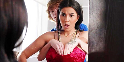 Striking Roxie Sinner - long legs action - My Pervy Family