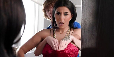 Striking Roxie Sinner - long legs action - My Pervy Family