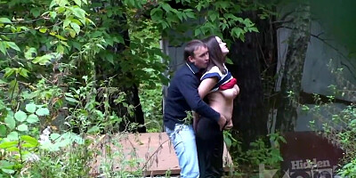 Voyeur films how guy fucks pretty hooker in the park