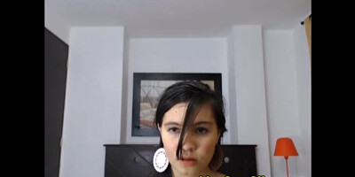 Hot Asian teen shaking and squirting on webcam