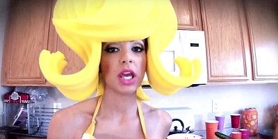 Dazzling Abigail Mac - solo action - PUBA