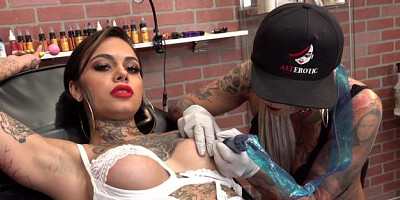 Alt Erotic - Inked Genevieve Sinn shared