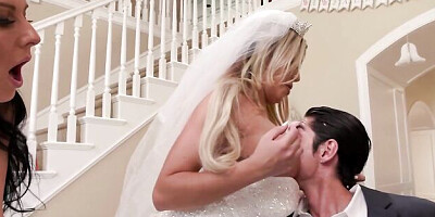 Shay Sights and Texas Patti are getting fucked in the doggy style