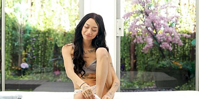 Awesome brunette Katie screwed nicely in the cowgirl pose