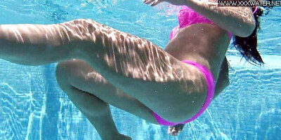 Underwater Show - hd sex