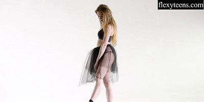 Flexy Teens - gym xxx