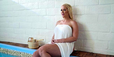 Mommy Got Boobs - Stepmom Alura Jenson squirting in bath