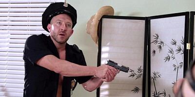 MILFsLikeItBig - Julia Ann in clean close up fingering