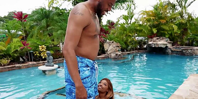 Jovan Jordan and AngelSins are having wild sex outdoors