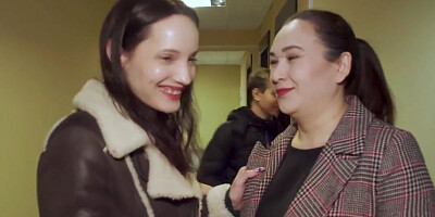 Curvy cougar deserves to get fucked by a thick penis