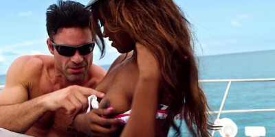 Round & Brown: Ebony Skyler Nicole is a pierced couple