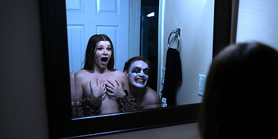 Kiki Daire dares to fuck a dude in hilarious face paint