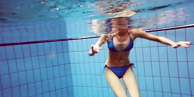 Martina's small tits xxx by Underwater Show