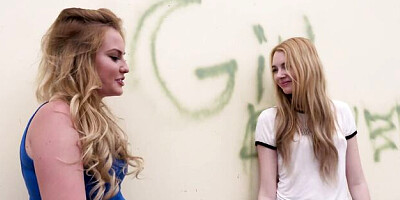 Smoking porn with desirable Sean Michaels and Britney Light from Interracial Pass