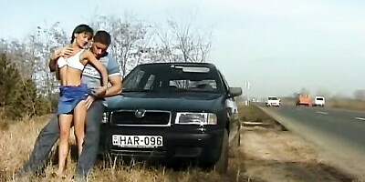 Exquisite doxy at outdoor fuck movie