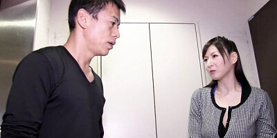 Astonishing Asian doll Hitomi Ohashi likes hardcore dick-riding