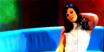 MILF with an incredible body is in the middle of solo performance