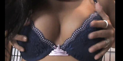 Junoesque London's masturbation porn