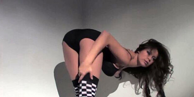 Shaggy Nina James at babe dirt