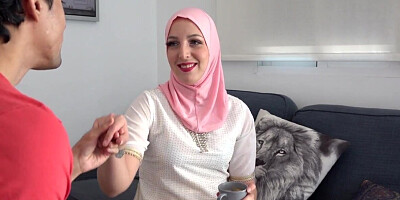 Muslim wife cheats on hubby with her neighbor