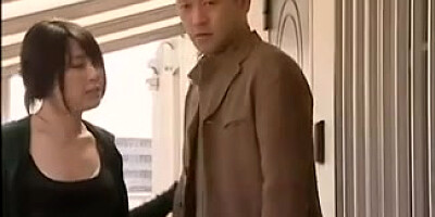 Man knows Eastern wife is humped by another guy