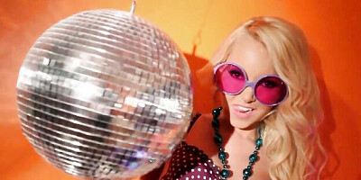 Rough Taylor Vixen and Aaliyah Love at hardcore smut