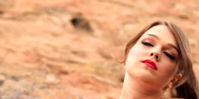 Slender honey chooses to undress and fuck herself open-air