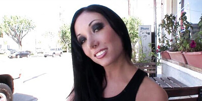 Watch mystery Nadia Nitro's clip