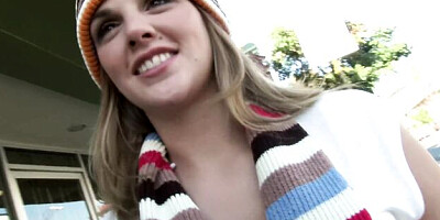 Horny Brianna Love and Kyle King's lesbian smut